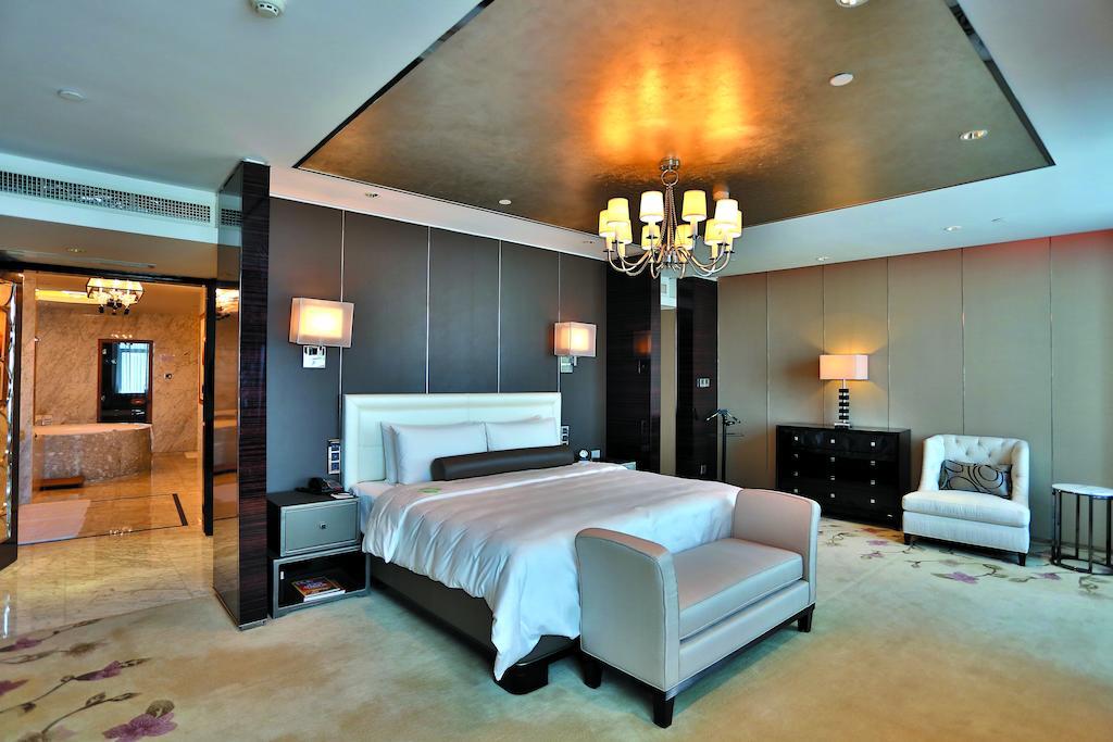 Howard Johnson Kaina Plaza Changzhou Changzhou  Exterior photo
